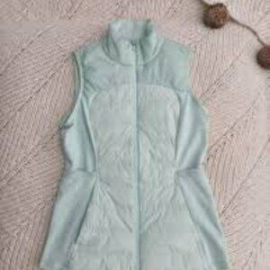 lululemon athletica Down for a Run vest, Mint GREEN, size 10